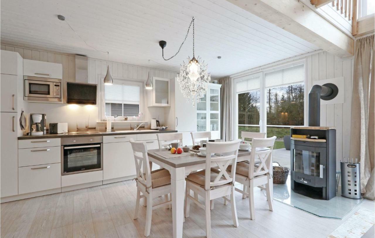2 Bedroom Lovely Home In Zerpenschleuse 외부 사진